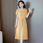 1009 New stylish and chic cotton dress for young women, summer floral print, slimming, made of synthetic cotton, suitable for outerwear, item number 5293 - Image 4